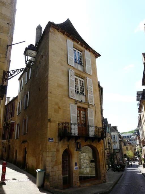Cite Medievale, Charme & Calme, Bien Place سارلا لا كانيدا المظهر الخارجي الصورة