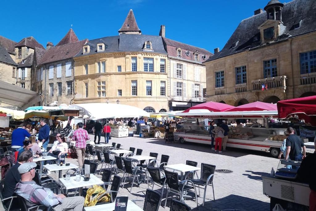 Cite Medievale, Charme & Calme, Bien Place سارلا لا كانيدا المظهر الخارجي الصورة
